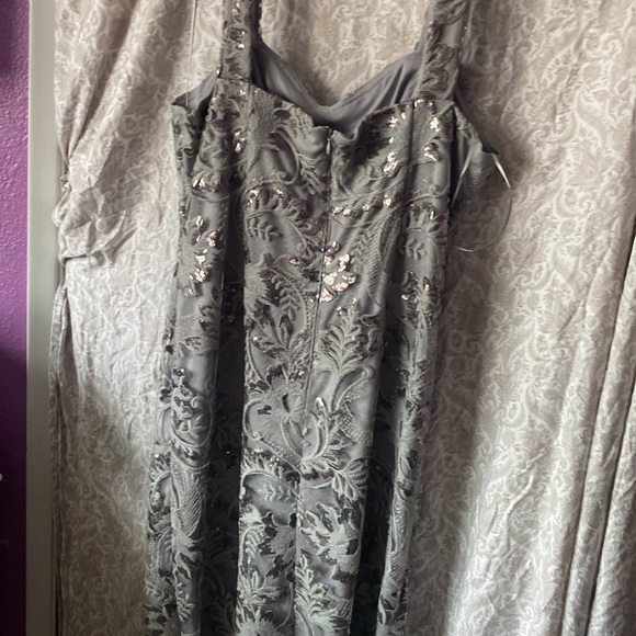 Alex Evenings gray dress - Picture 5 of 9